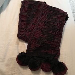 2/$10 Libby Edelman Pom Pom Knit Scarf
